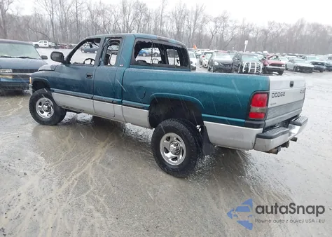 1998 Dodge Ram 1500 St из США, поврежденный, VIN 3B7HF13Z2WG233660